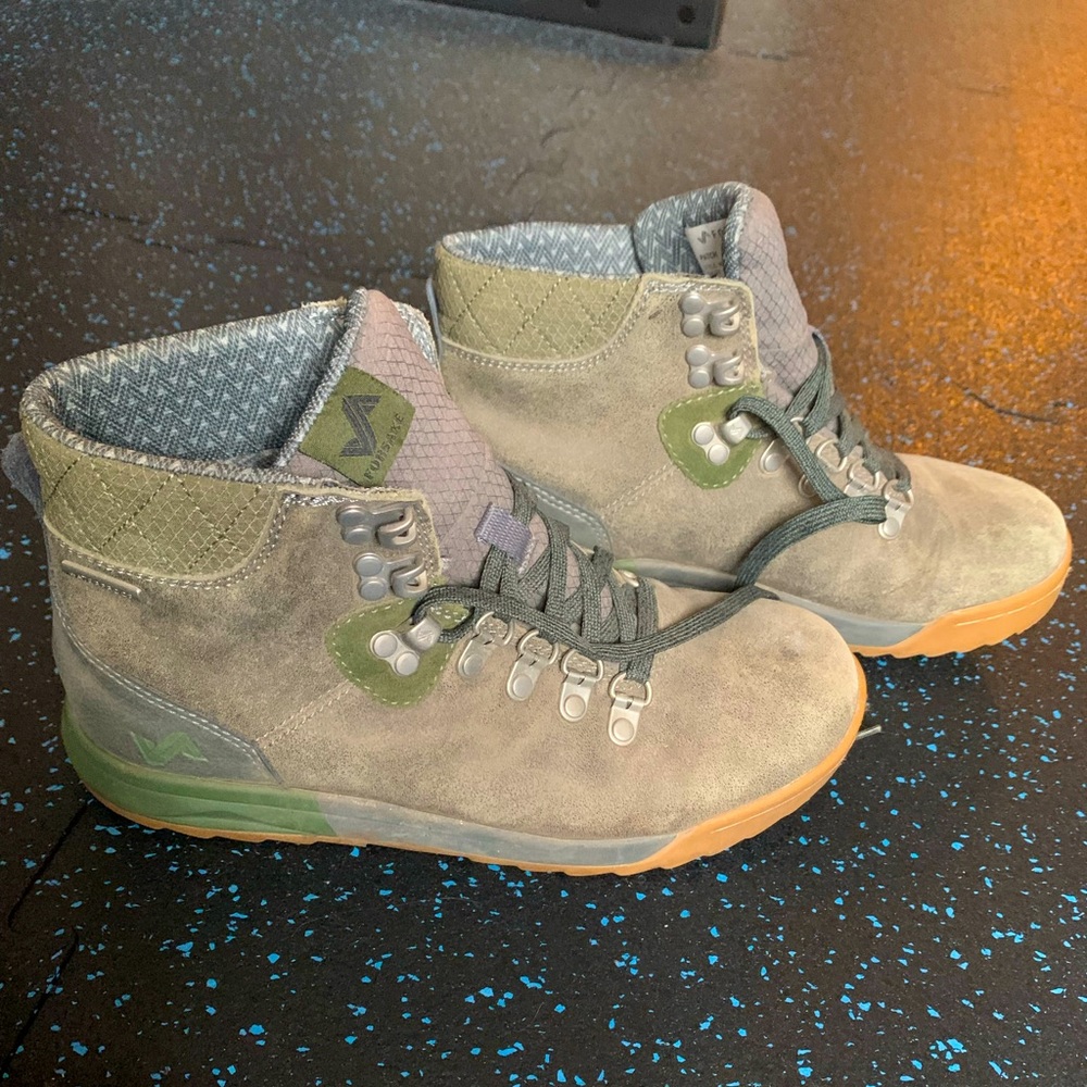 Forsake Patch Mid-Boot, Women’s 7.5, color: Grey/Cypress